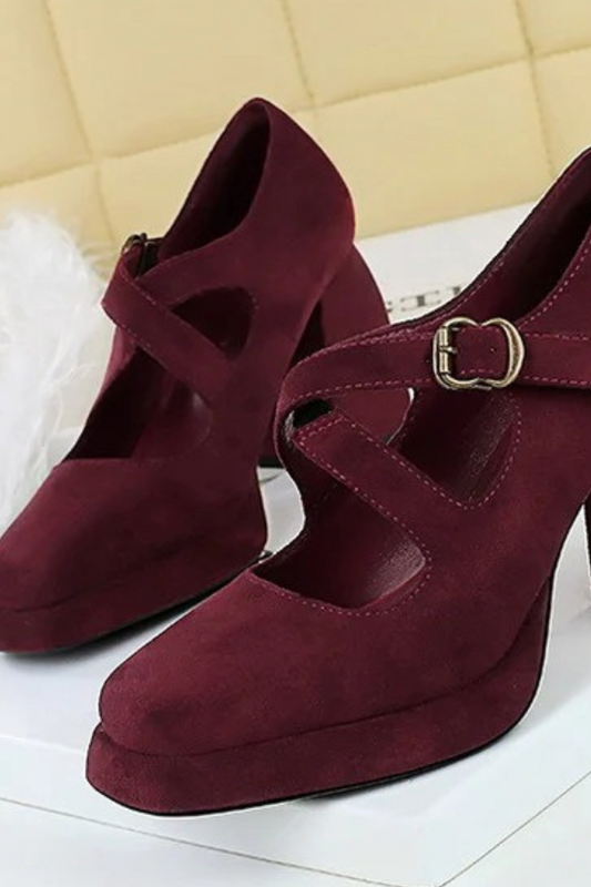 Retro Chunky Heel Pumps