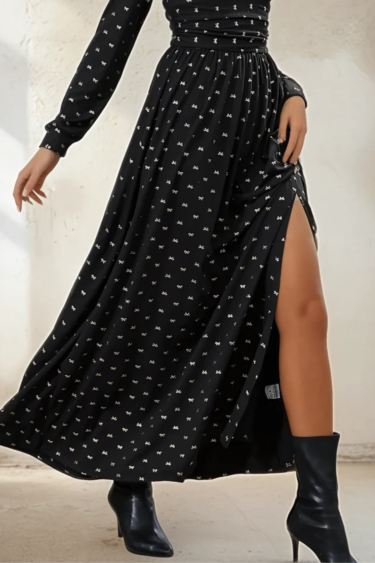 Elegant Bow Detail Long Dress