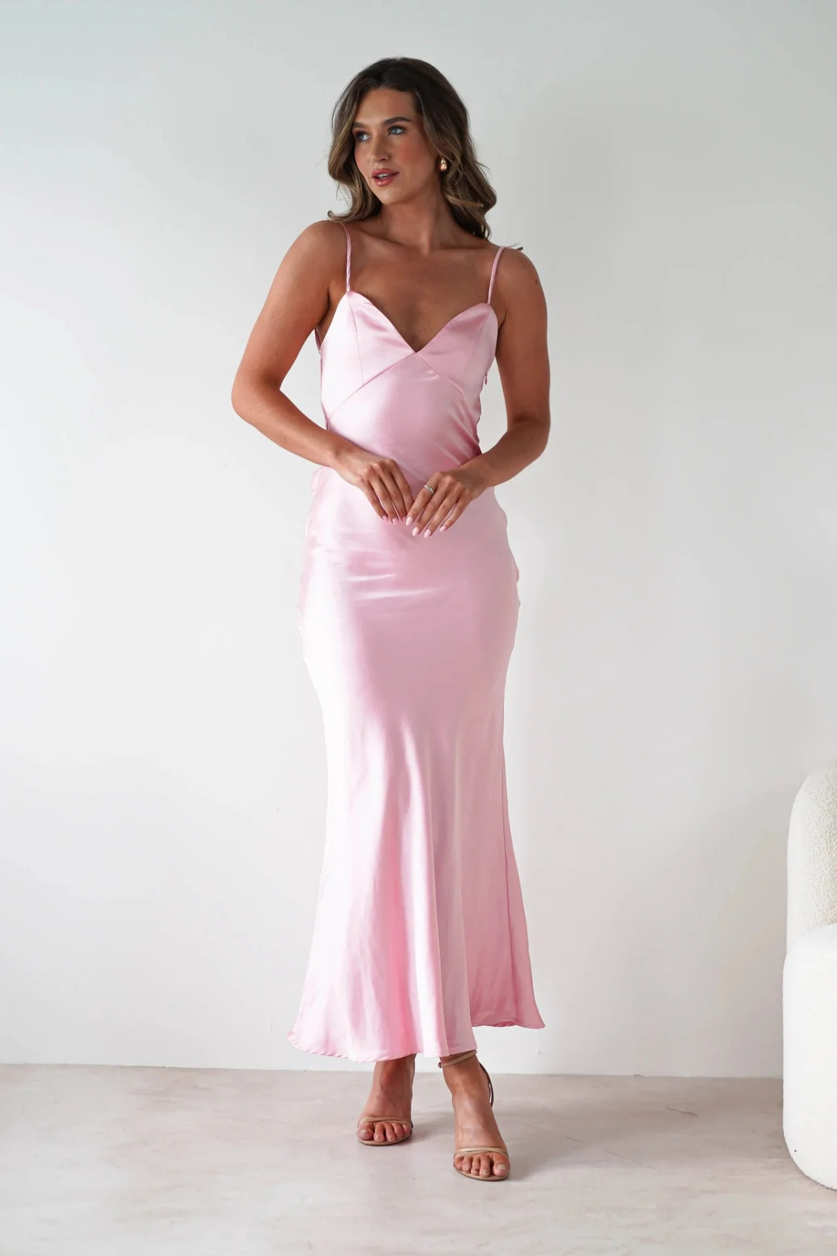 Backless Tie Detail V-Neck Maxi Dress