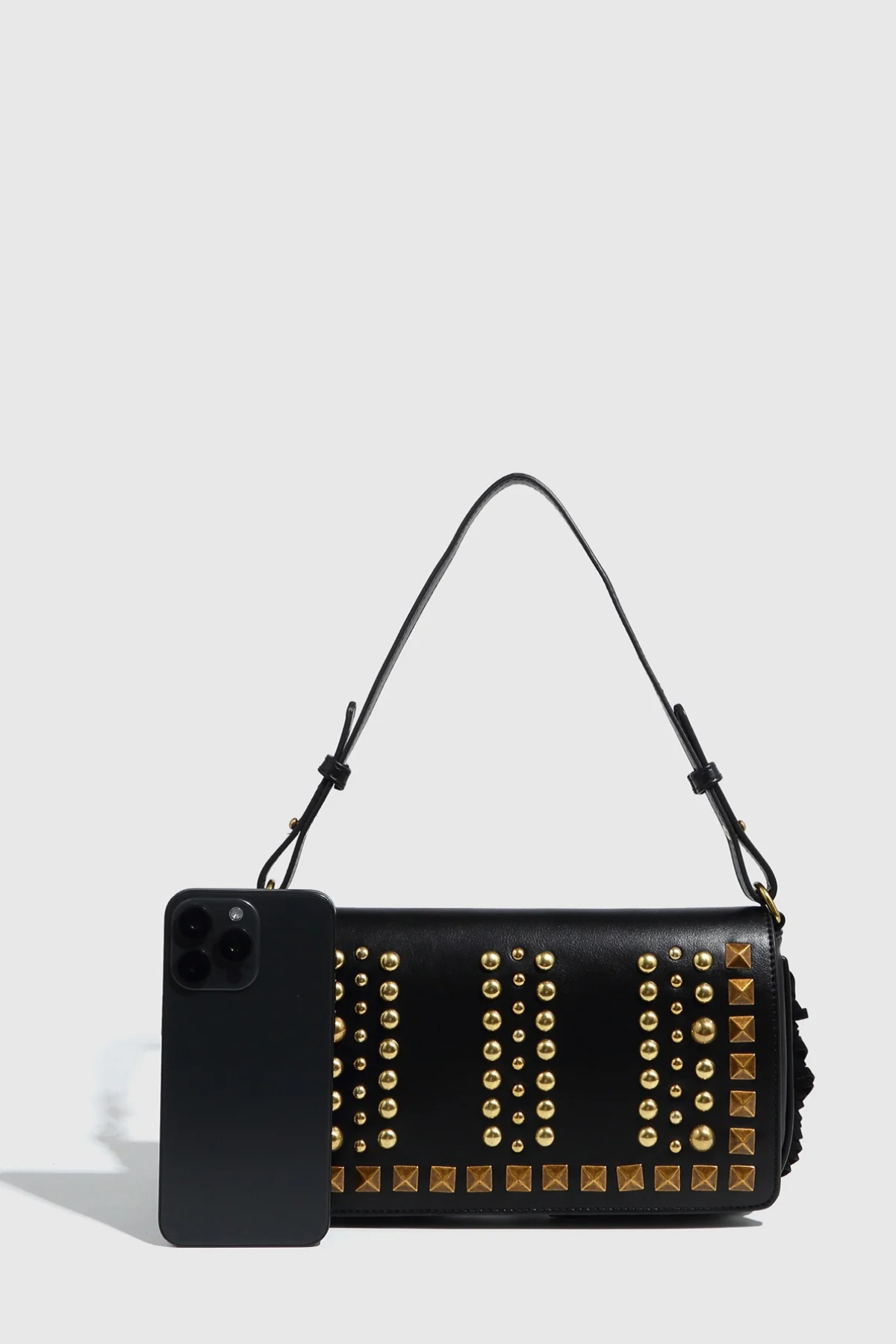 Retro Tassel Rivet Crossbody Bag