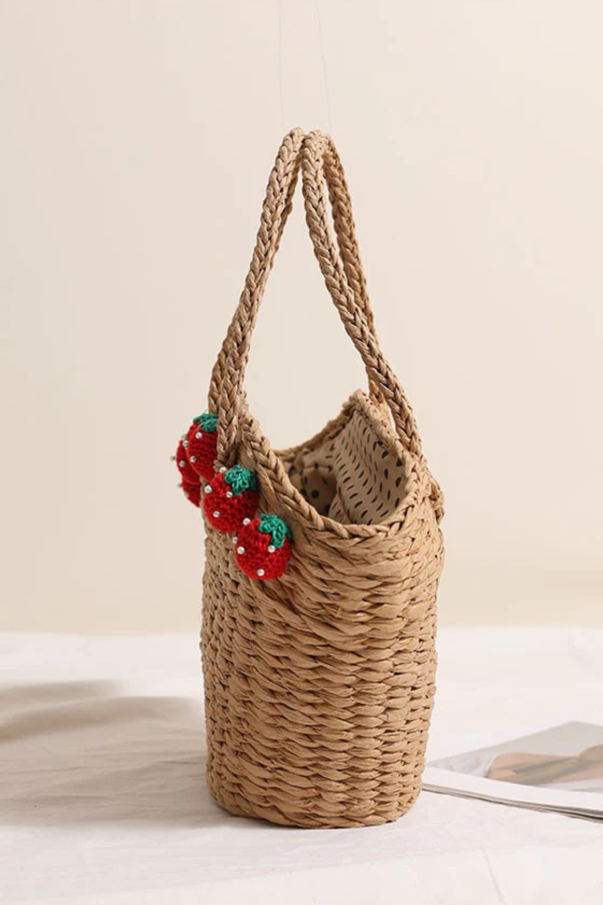 Cute Strawberry Portable Vegetable Basket Straw Bag