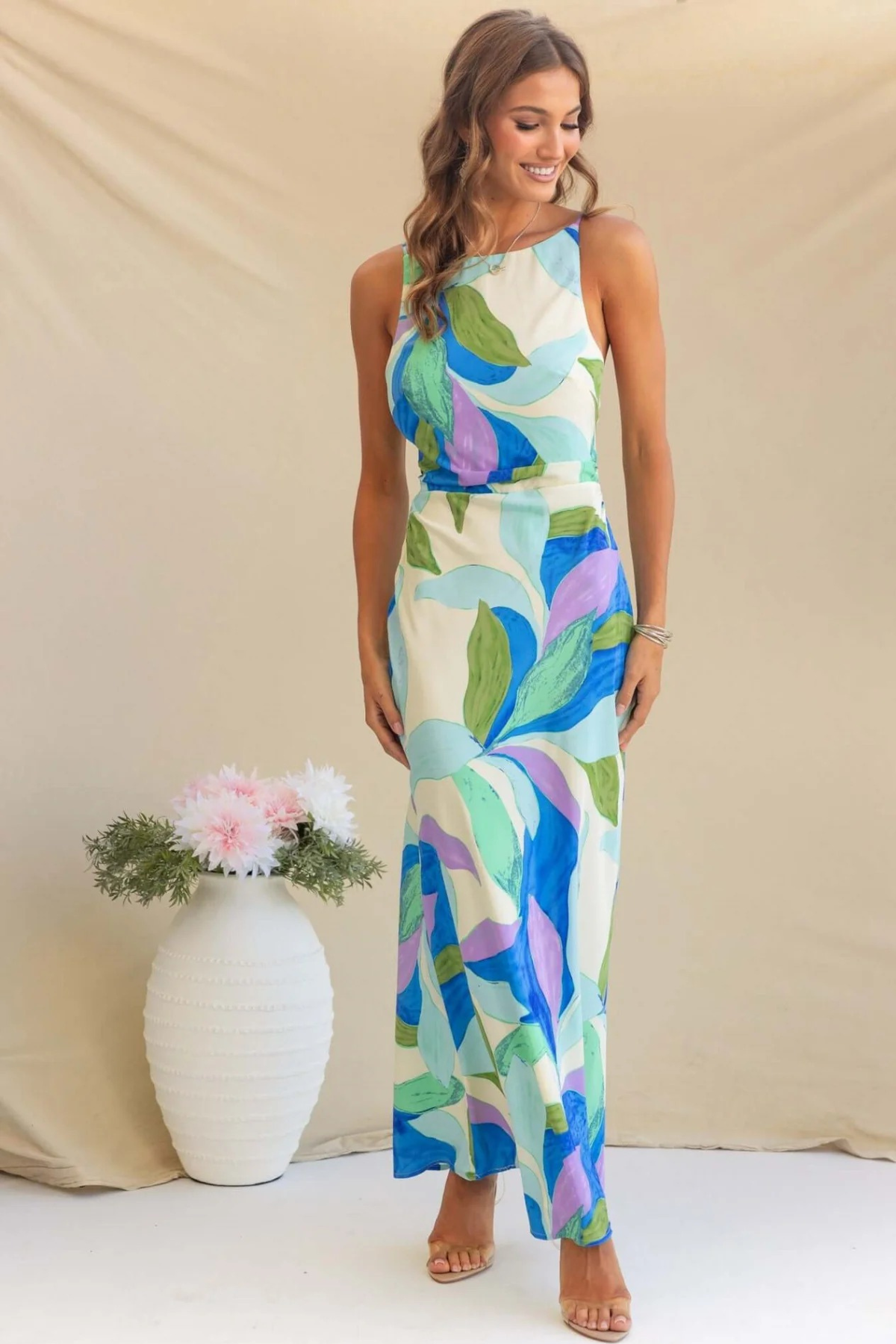 Printed Backless Tie-Detail Maxi Dress