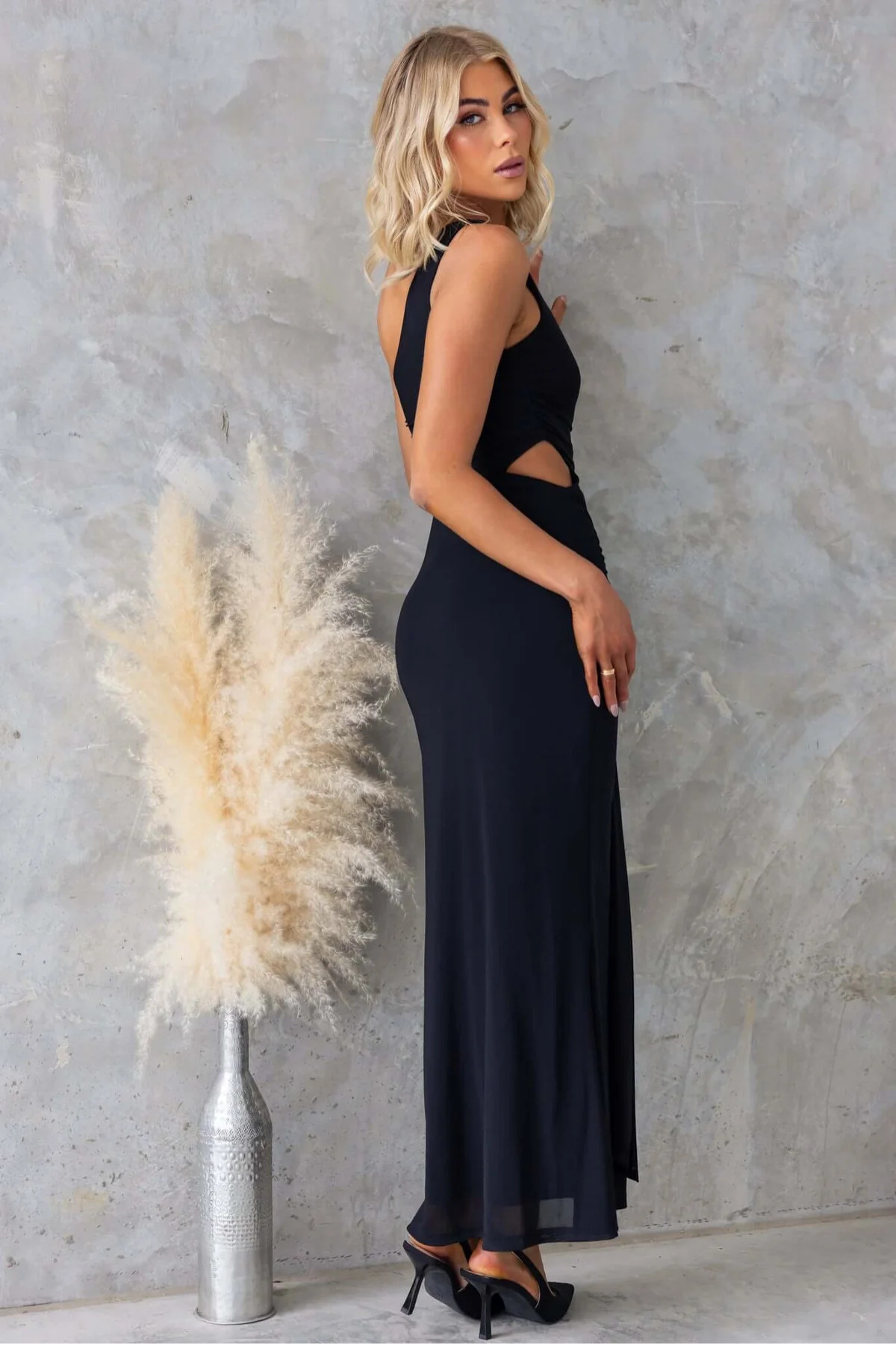 One Shoulder Tie Knot Maxi Dress