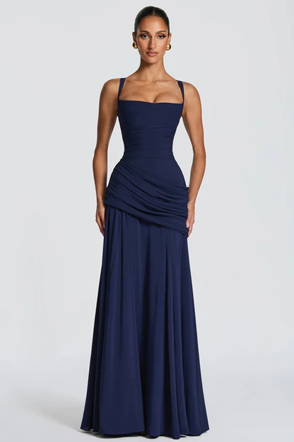 Elegant Summer Fitted Dress