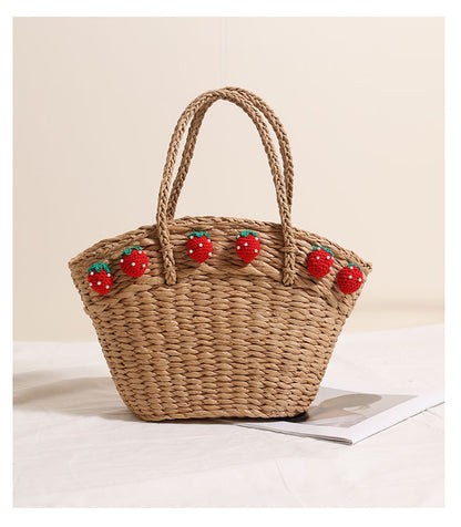 Cute Strawberry Portable Vegetable Basket Bag Hand Carrying Large Capacity Straw Bag Vacation Beach Bag Hand Woven Bag