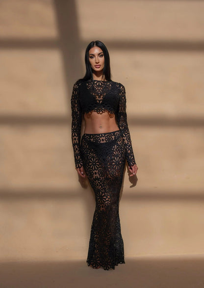 Two Piece Black